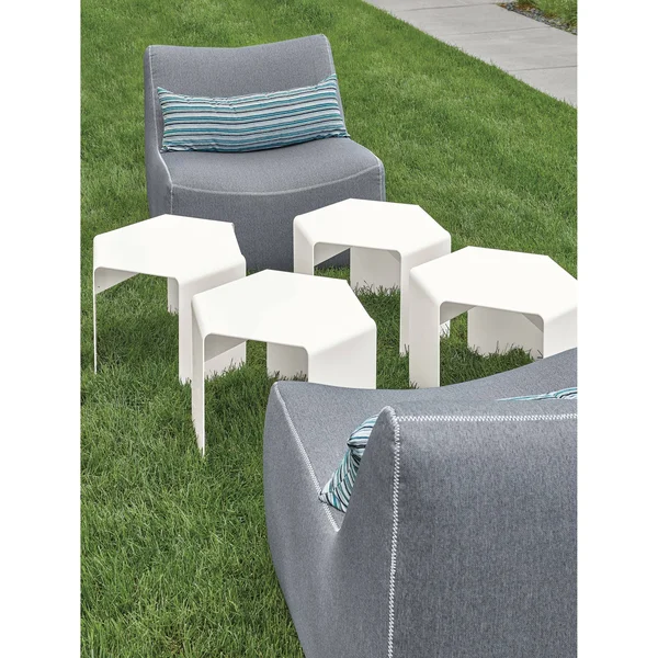 Room & Board, Modern Cell Outdoor Side Table 21D 21W 16h in Mineral