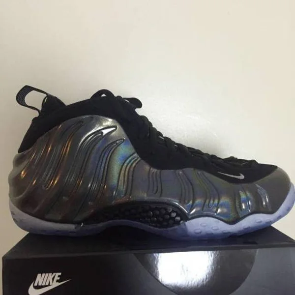 Nike Air Foamposite One - Hologram