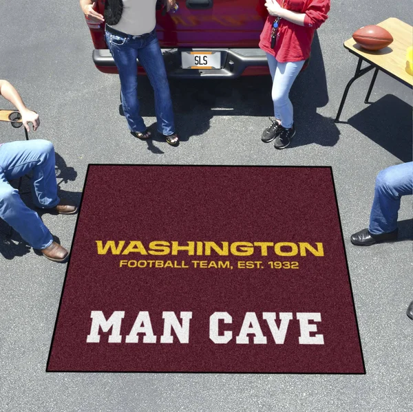 NFL - Washington Redskins Man Cave Ultimat 5&x8& Rug