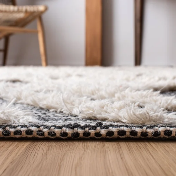 Safavieh Kenya Rug Collection KNY331T - Brown, Ivory - 3& x 5&