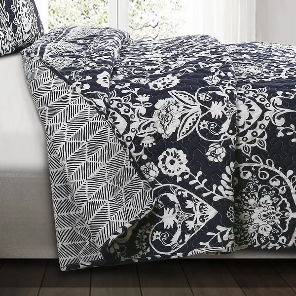 Lush Decor Rosetta Floral Quilt Set Navy Full/Queen