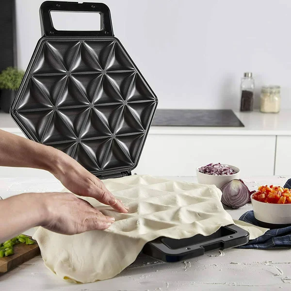 Princess Samosa & Snack Maker 123001 Preparer of Samosas for 24 Samosas