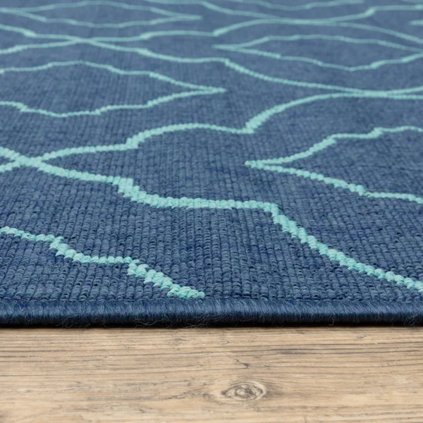 Style Haven Scalloped Lattice Navy/ Blue Indoor Outdoor Rug (2&3 x 7&6)