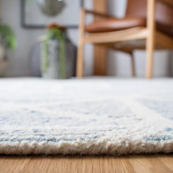 Safavieh Abstract ABT655A Rug 4&x6& Rug