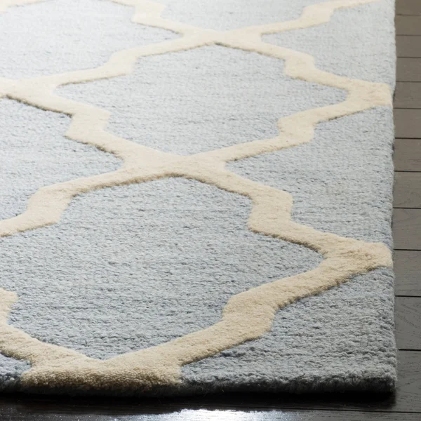 Safavieh Cambridge Rug CAM121 Light Blue, Ivory, 4& x 6&
