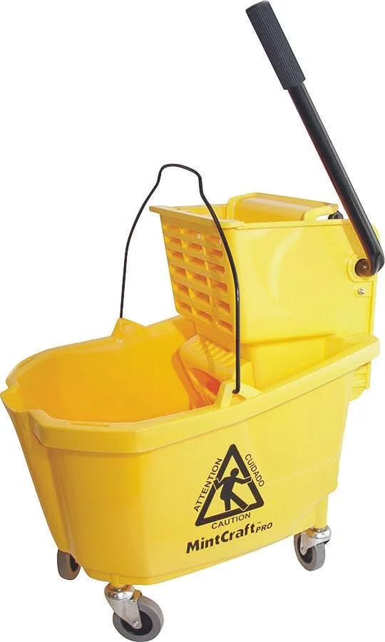 Mintcraft 9130 Pro Mop Bucket 32 Quart with Ringer