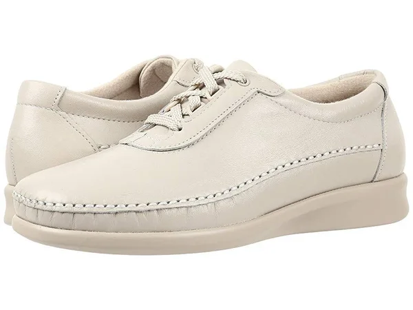 SAS Women's Traveler Bone 5.5 Medium