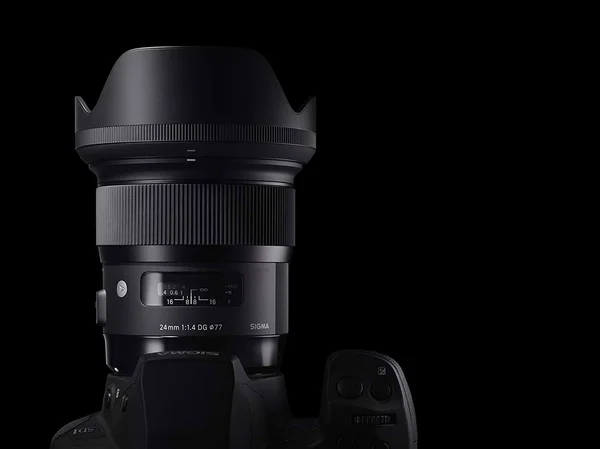 Sigma 24mm f/1.4 DG HSM Art Lens for Canon