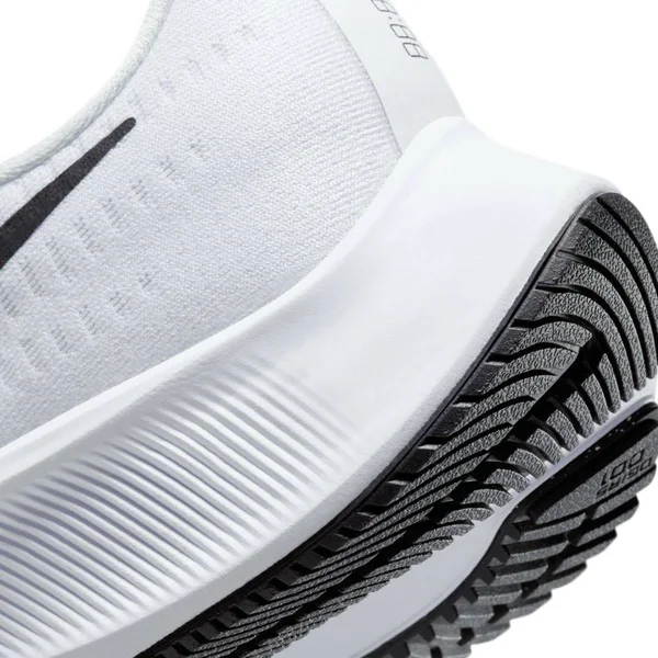 Nike Men's Air Zoom Pegasus 37 Running Shoes, White