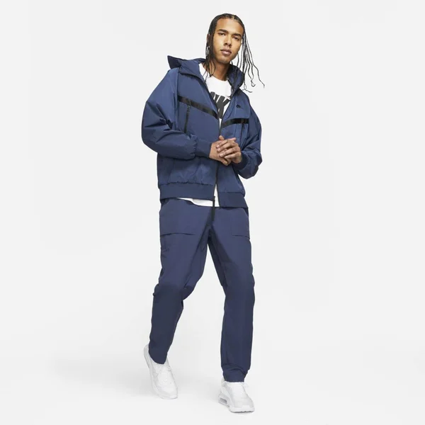 Nike Men's Sportswear Tech Essentials Windrunner Jacket in Blue/Midnight Navy Size Large - Nylon/Polyester