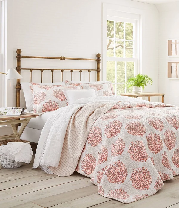 Laura Ashley Coral Coast Quilt Set Twin
