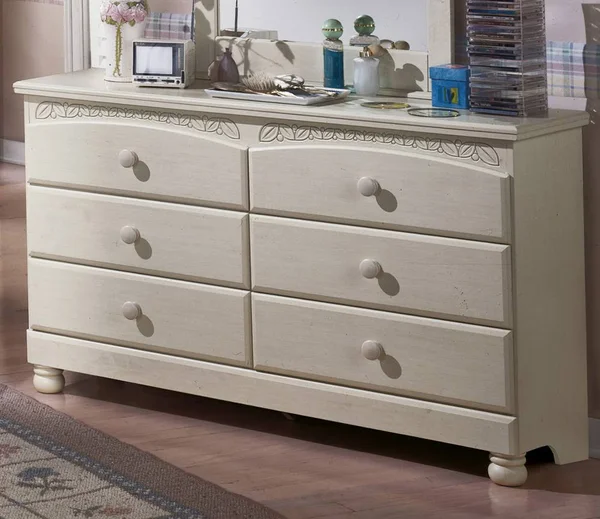 Ashley Cottage Retreat Dresser B213-21