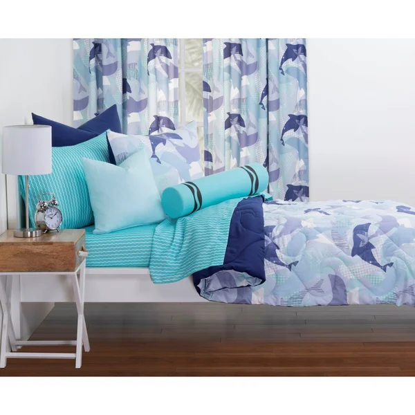 Crayola LLC Life&s Porpoise Reversible Comforter Set, Size: Full/Queen, Blue
