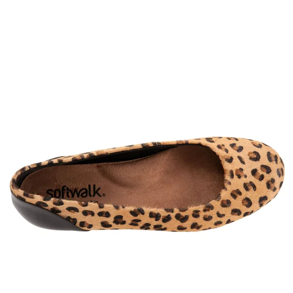 SoftWalk Women's Sonoma Shoes - Extra Wide Black Patent in Size 6.5