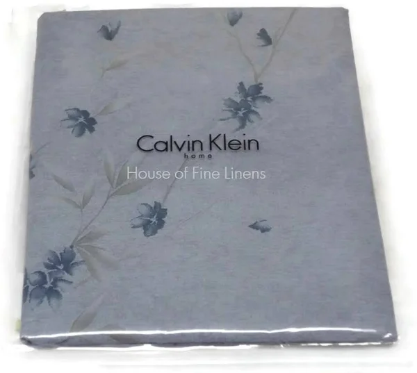 Calvin Klein Bamboo Flower Standard Sham Hyacinth