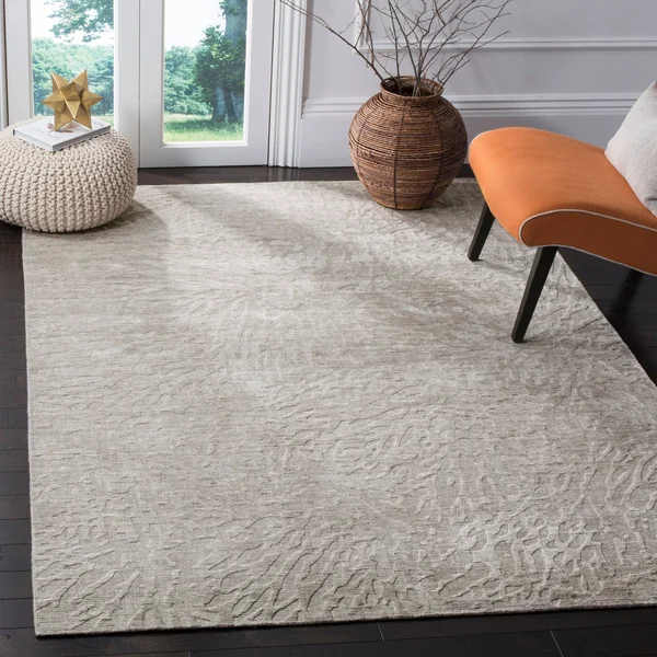 Safavieh Mirage MIR538 Grey 5& x 8& Area Rug