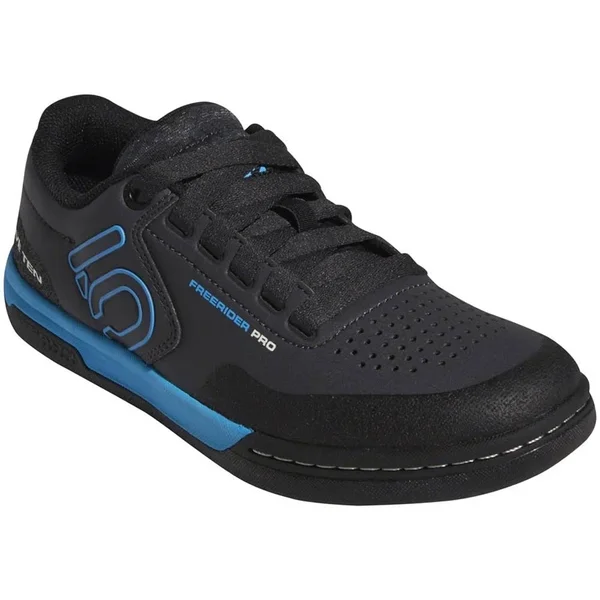 Five Ten Freerider Pro Women's Flat Shoe: Carbon/Shock Cyan/Black 10.5