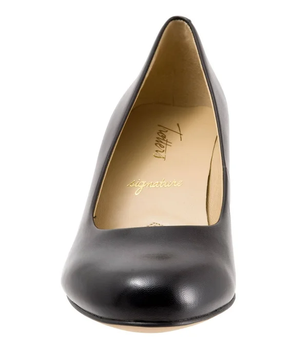 Women's Trotters Penelope - Size: 8, Black