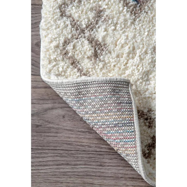 nuLOOM Cabrice Shag Area Rug, Size: 6& x 9&