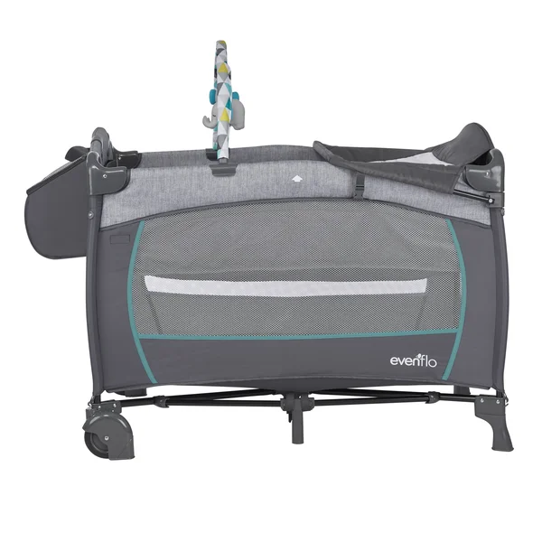 Evenflo Portable BabySuite DLX Playard Prism